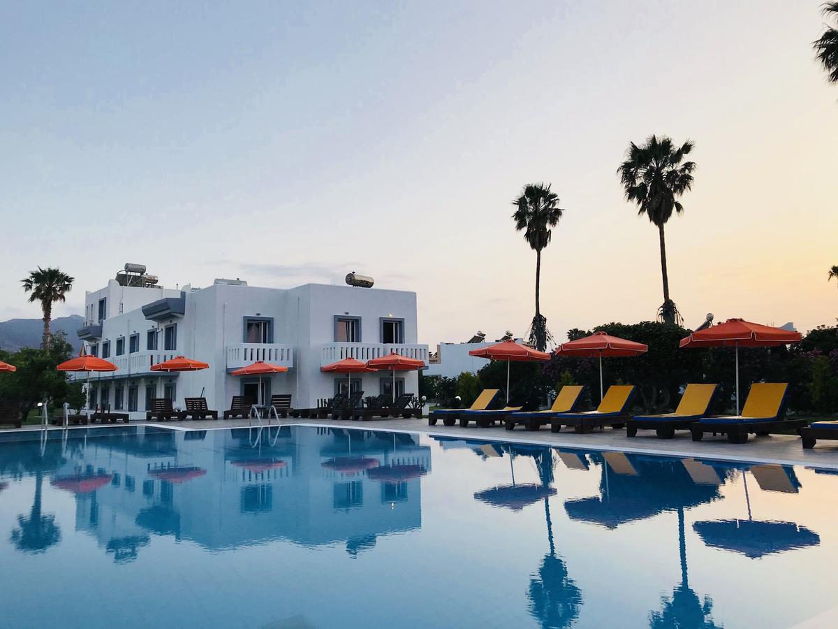 Athina Apartments And Bungalows コス・タウン エクステリア 写真