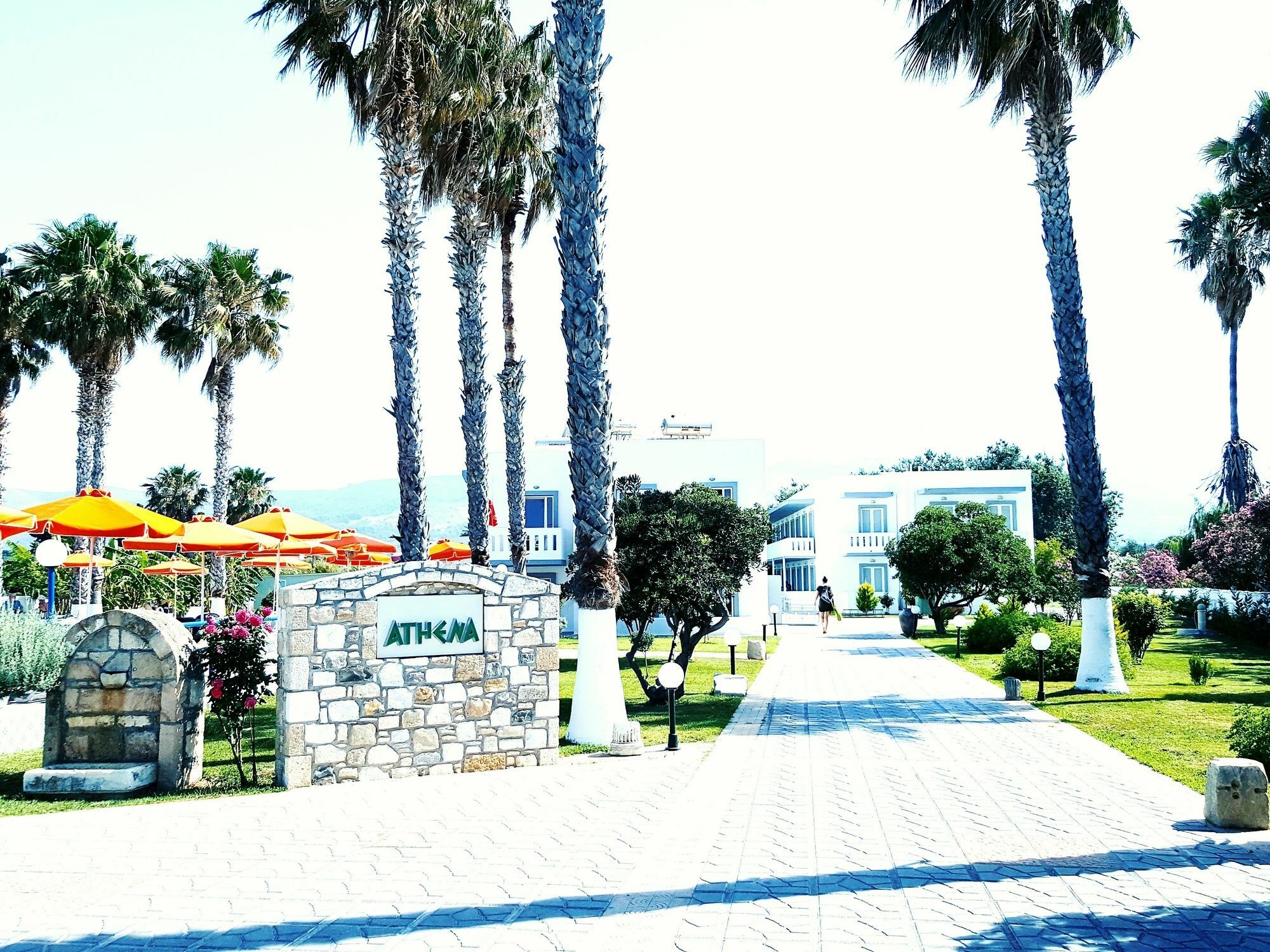 Athina Apartments And Bungalows コス・タウン エクステリア 写真